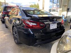 نیسان ئەلتیما